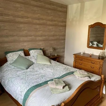 Le Logis Du Plateau ゲストハウス Herve