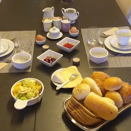 Le Logis Du Plateau ゲストハウス 3*