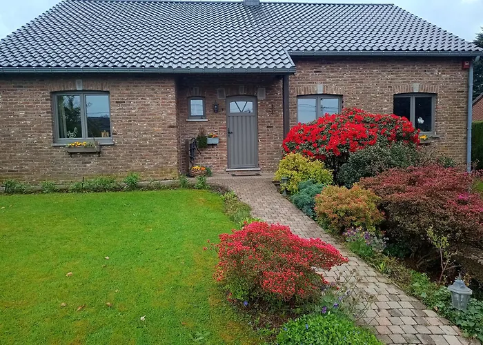 Le Logis Du Plateau 3*